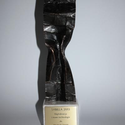 Statuetka - Nagroda Sybilla 20213 dla Muzeum Pałac Herbsta